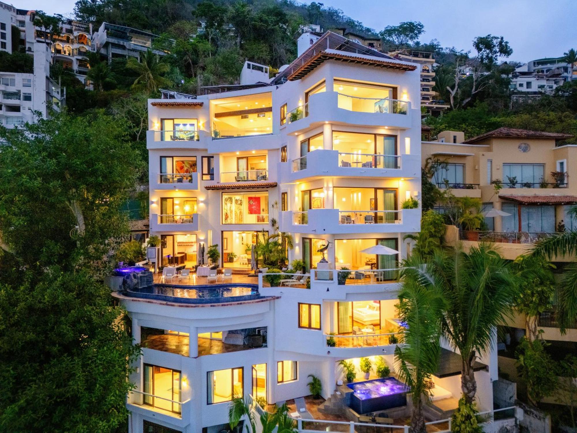 Villa Divina Luxury Boutique - Adults Only Puerto Vallarta Dış mekan fotoğraf